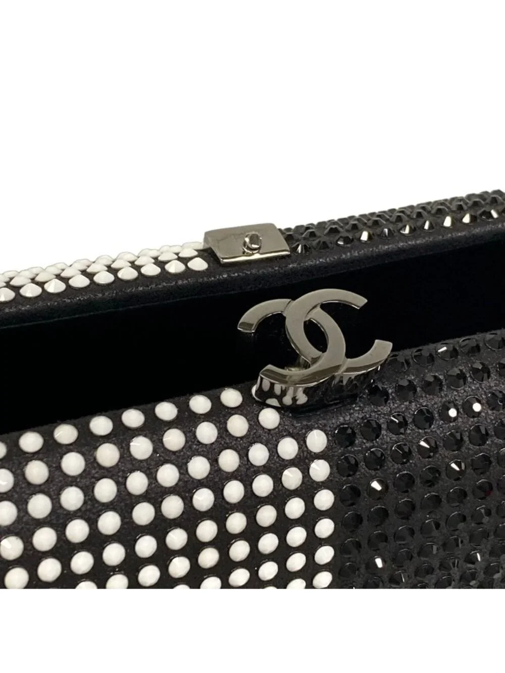 Chanel Shoulder Bag Black White Chain Silver Kiss Lock Strass CC Minadiere